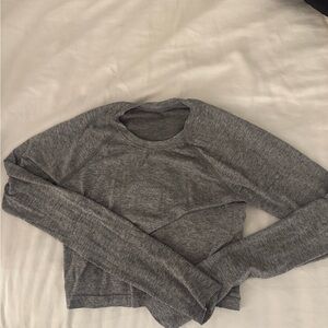 lululemon athletica Heathered Gray Long Sleeve Top